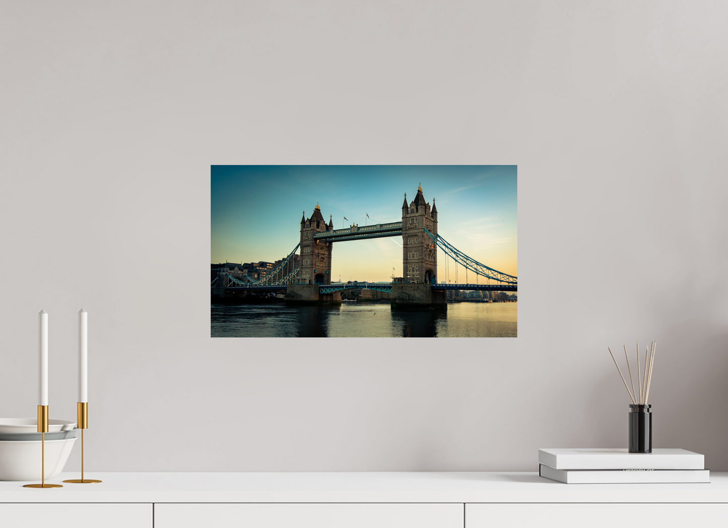 Tower Bridge Twilight - London Landmark - Othervariant prints