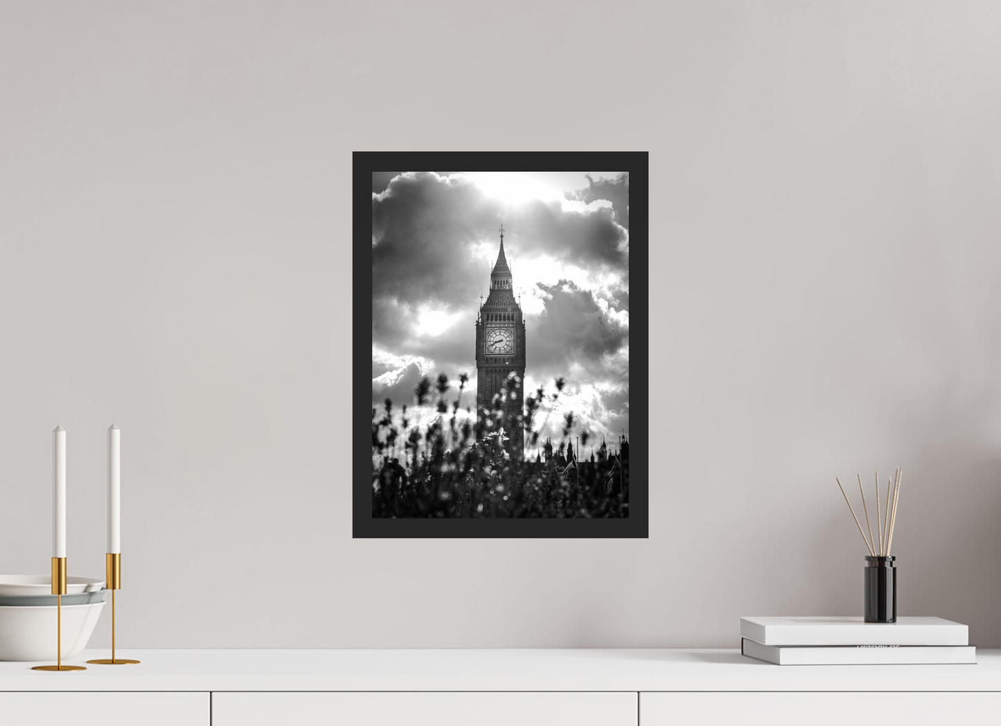 Through the Storm – Big Ben in Monochrome Majesty - Othervariant prints
