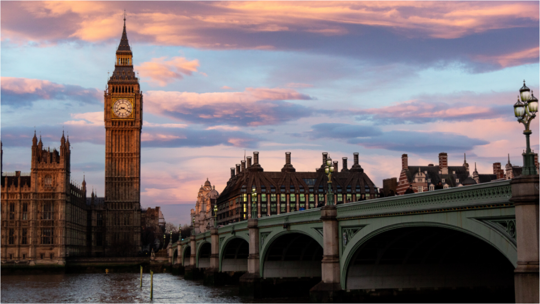 Big Ben at Dusk - Thames Serenity - Othervariant prints